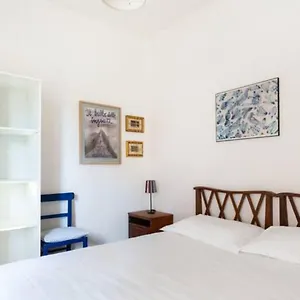 La Casa Dei Poeti , Monterosso al Mare Italy