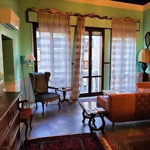 Luxury Near Rialto Bridge , Venice Italy